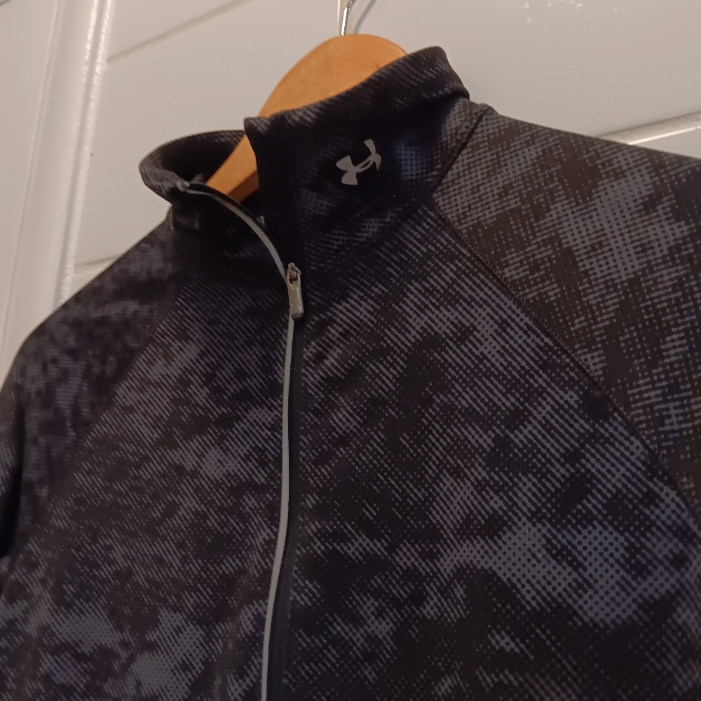 Under Armor Zip Pullover - image 3